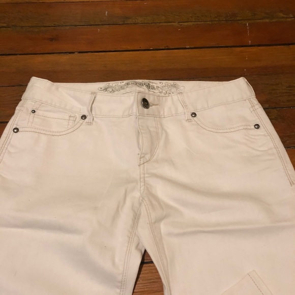 White jeans - Picture 2 of 3